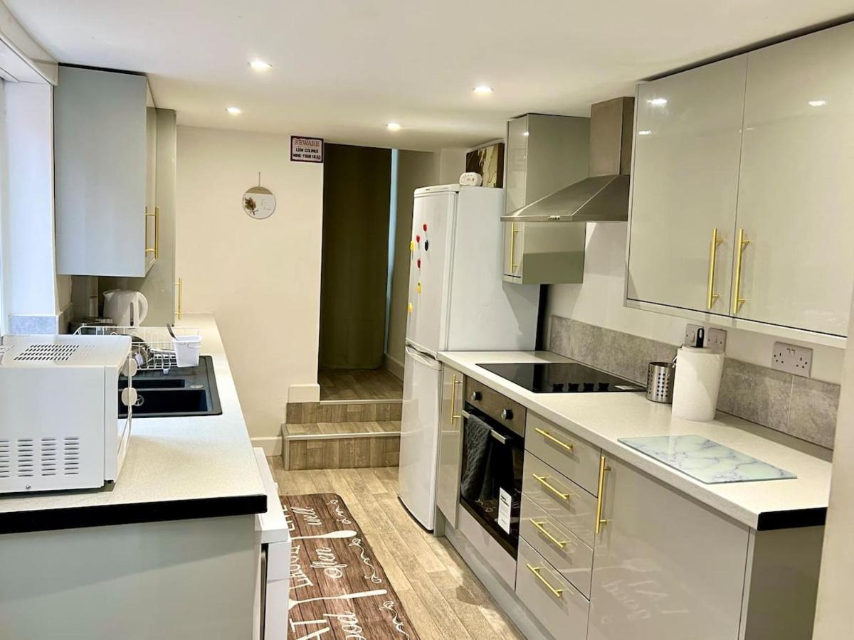 Holiday home 4 Bedroom Terrace House *